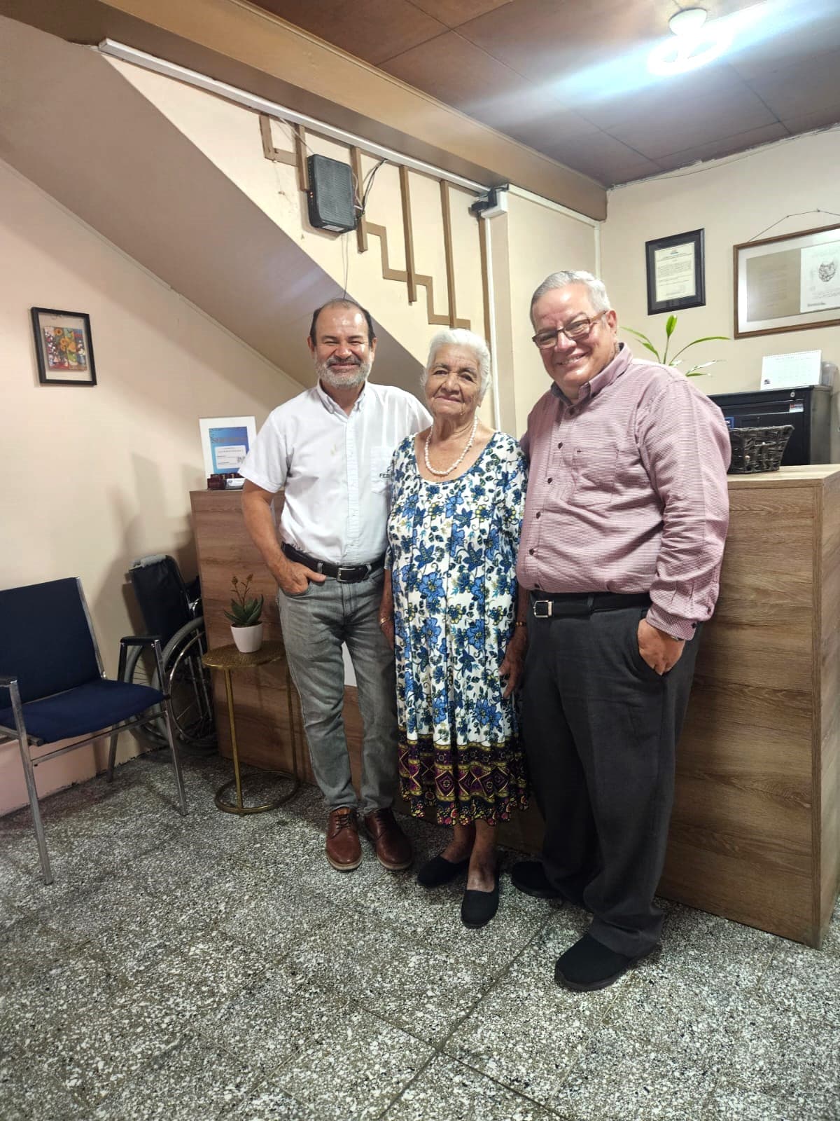 Familias por Más de 20 Años - Imagen 1